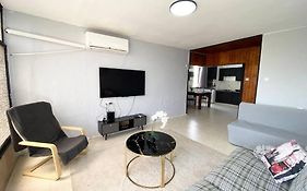 Apartment On The Mermaid Beach